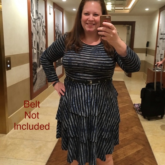 2XL LuLaRoe Georgia Tiered Dress - worn once - Picture 6 of 6